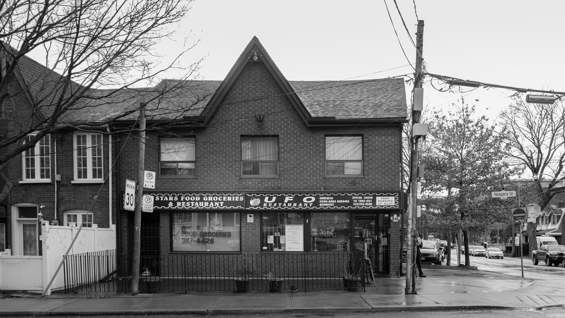 Blank and white photo of UFO restaurant on Niagara St in Toronto